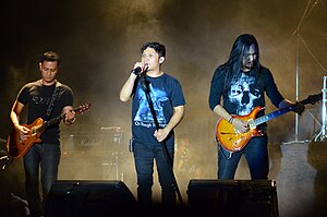 Andra And The Backbone