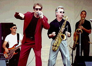 Huey Lewis & The News