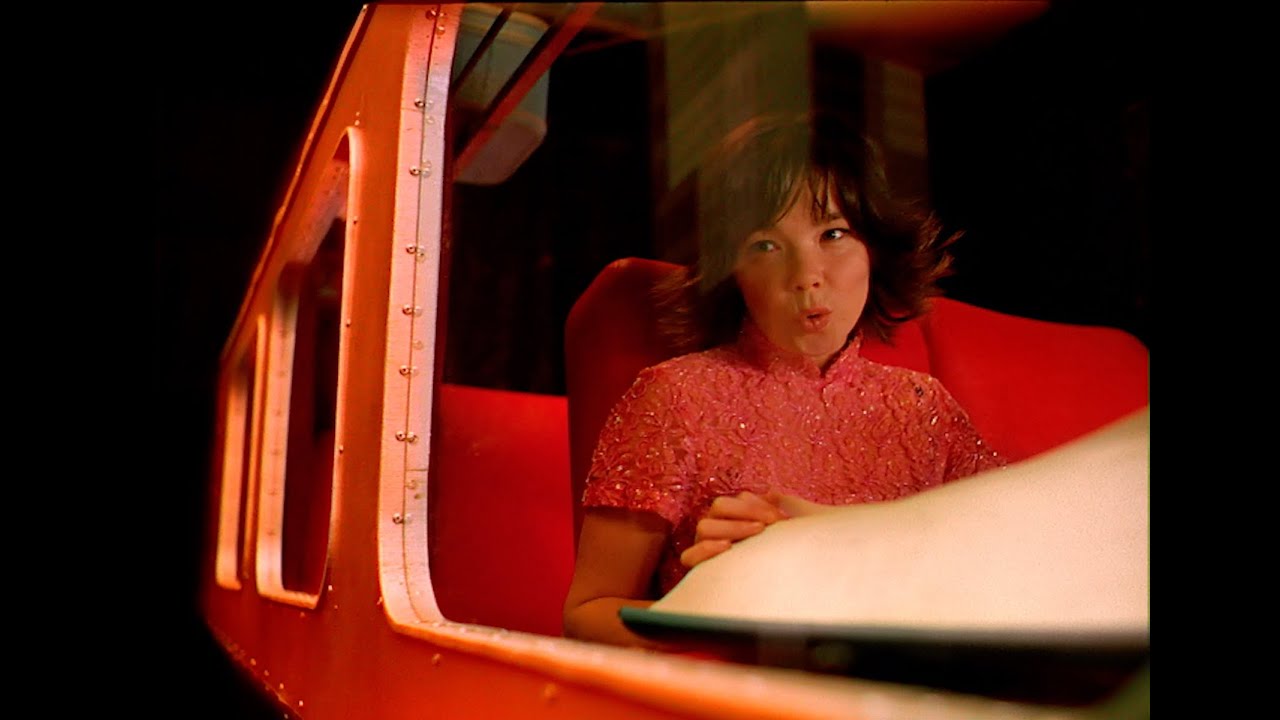 Björk - Bachelorette