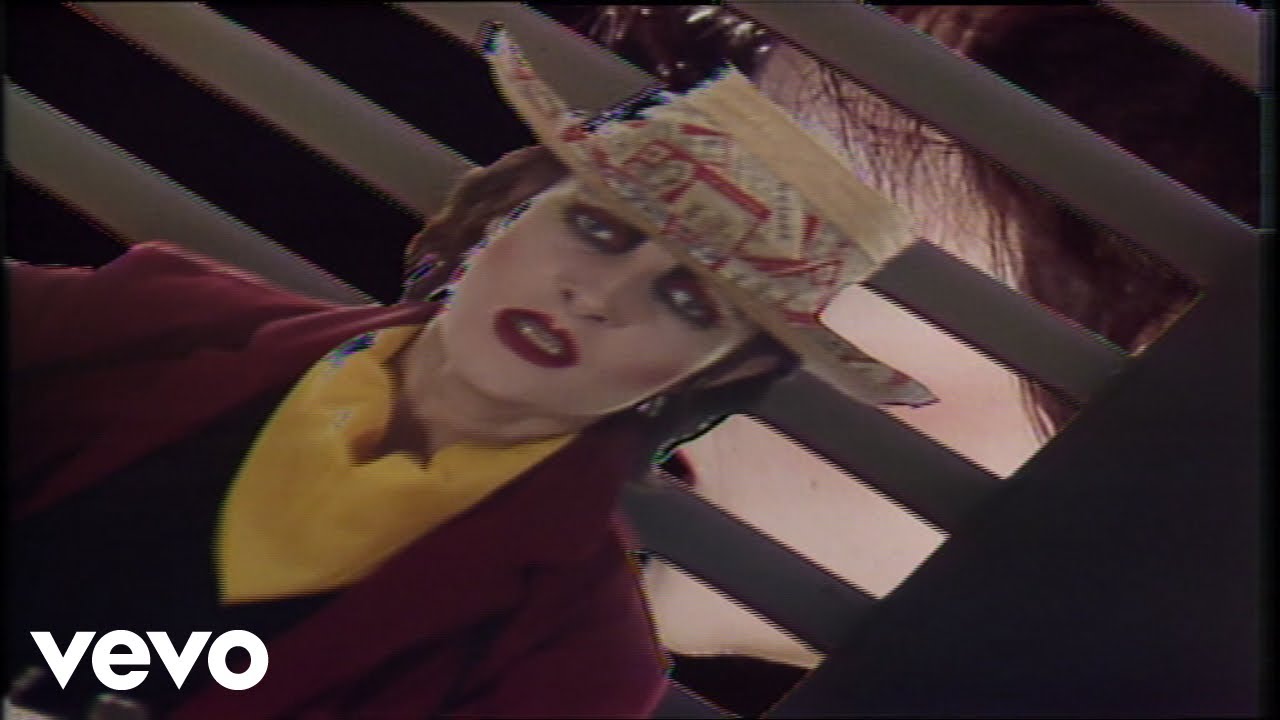 Siouxsie and the Banshees - Christine