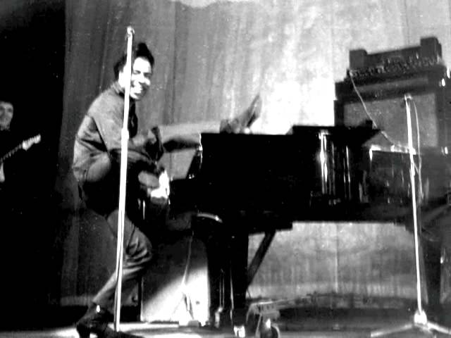 I don't know what you've got (but it's got me)