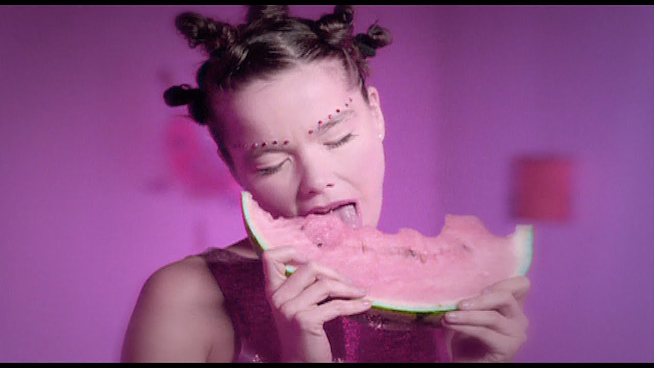Björk - Possibly Maybe