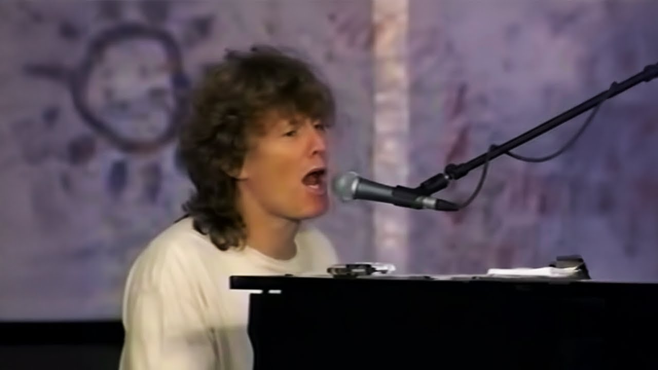 The Low Spark of High Heeled Boys